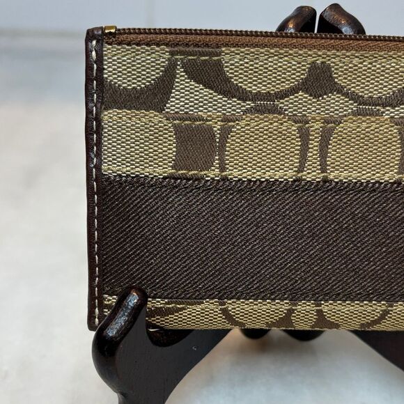 Coach Wallet Jacquard Signature Logo Stripe Legacy Sateen Interior Card Holder - Picture 2 of 10